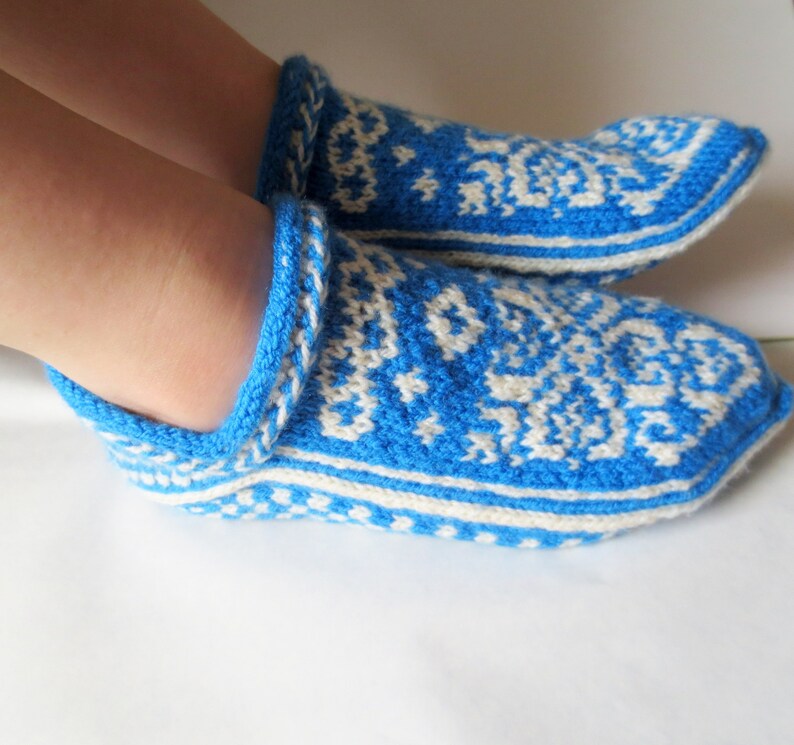 Wool home slippers Norwegian Selbu Rose hand knitted Scandinavian snowflake slipper socks Christmas gift for Her seamless house shoes women image 6