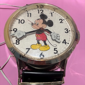 Vintage Welby by Elgin Disney Mickey Mouse Clock Gold Case Pointing Hands