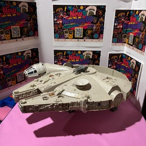 Gran set de juego vintage del Halcón Milenario de Star Wars de Kenner de 1979, años 70 y 80.