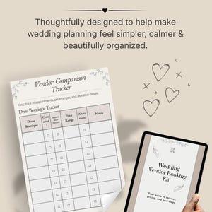 K&ouml;nnte beinhalten: Ein Hochzeitsanbieter-Buchungsset mit einem gedruckten Anbieter-Vergleichs-Tracker mit Spalten f&uuml;r Brautmodengesch&auml;ft, Kontakt, Termin, Preisspanne, &Auml;nderungen und Notizen sowie einem Tablet mit dem Titel Wedding Vendor Booking Kit.