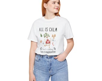 Tudo está calmo, é só brincadeira! Esta é a camiseta de Natal "Ganso do Jardim de Infância" para professores. Presente engraçado de Natal para professores. Camiseta para professores de jardim de infância.