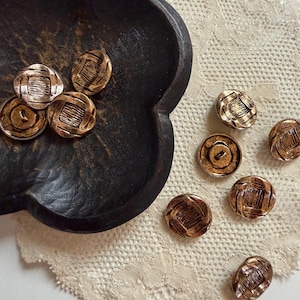 Vintage Japanese Metal Buttons Set of 10, Antique Gold Shank Buttons 16.5mm, 1980s Deadstock Sewing Supplies昭和エラ