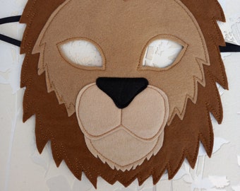 Lion, King of the jungle! Mask for dress up or role play costume for children. Great for imagination, as a gift or book character costume!