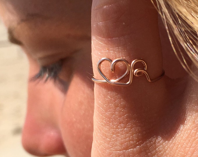Personalized Initial Ring with Heart – The perfect Mother's Day gift, rose gold jewelry I KIZZU
