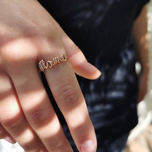 MAMA ring in rose gold, the perfect gift for the best mom in the world! Jewelry for Mother's Day