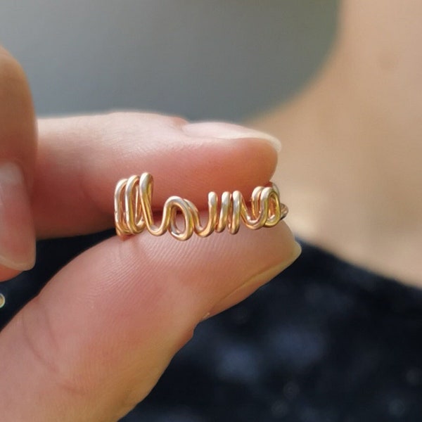 MAMA Ring, die perfekte Geschenkidee für Mama und Oma, Statement Ring in Rosegold, personalisierter Schmuck