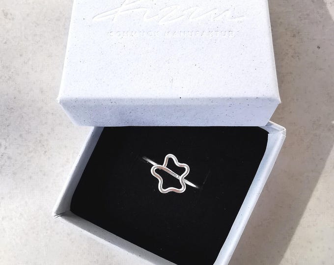 Star ring made of sterling silver, handcrafted symbol ring for memories