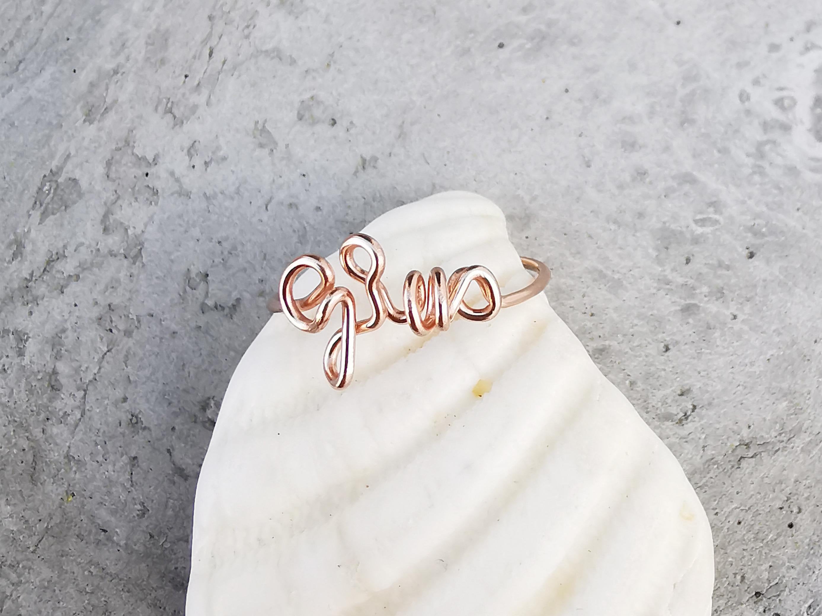 Show name ring clearance