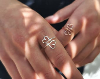 zarter Freundschaftsring mit zwei Herzen für die beste Freundin, Unikat Schmuck, Herz Ring, feiner Schmuck