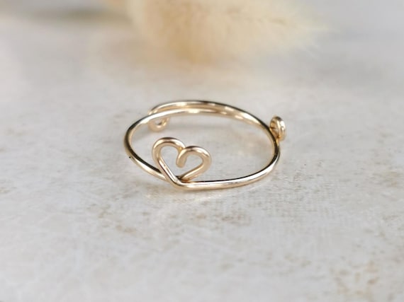 Handmade heart ring made of gold-filled – minimalist, adjustable jewelry for self-love & people close to your heart