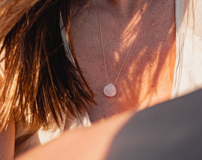 Rose Quartz Necklace, Rose Quartz Pendant, Pink Gemstone Necklace, Delicate Necklace, Natural Stone Jewelry, Gold Filled