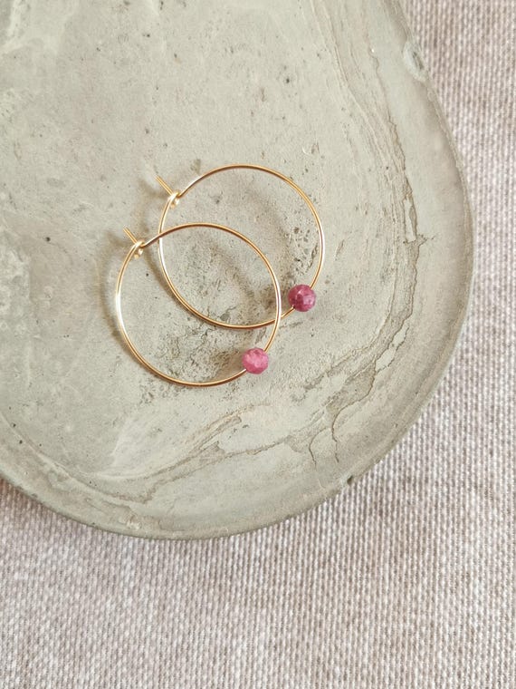 Hoop earrings with ruby - radiant earrings in rose gold filled - handmade and a special gift idea for her | KIZZU