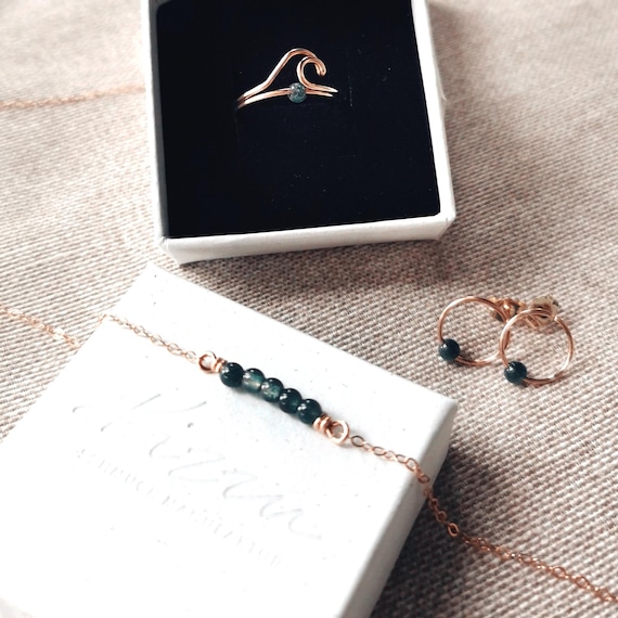 Rose gold jewelry set with green kyanite necklace, ring, and earrings – elegant accessories, gift for her I KIZZU