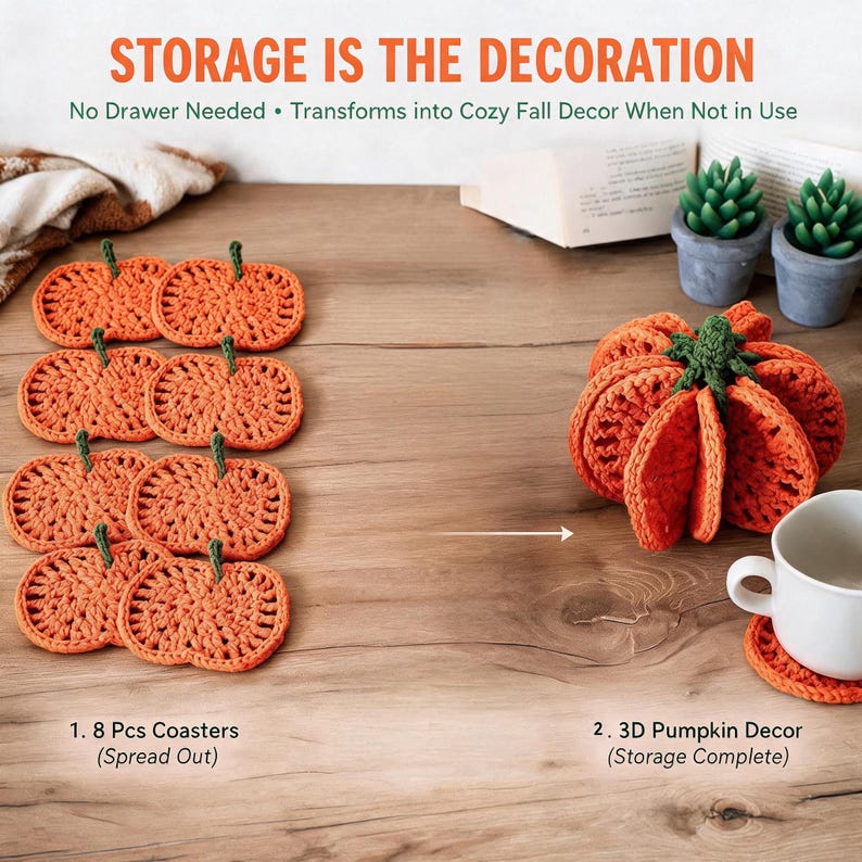 Puede incluir: Ocho posavasos de ganchillo de color naranja con forma de calabaza y tallos verdes. Los posavasos se pueden apilar para formar una decoraci&oacute;n de calabaza tridimensional. El texto dice: STORAGE IS THE DECORATION.