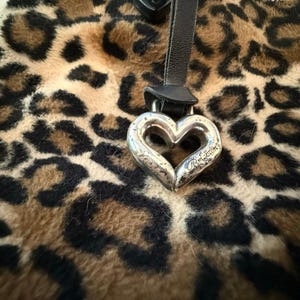 Brighton Vintage Leopard Faux Fur Braided Leather Strap Shoulder Bag Y2K image 4