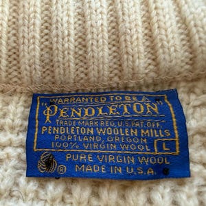 VTG 70s Pendleton Wool Sweater Mens L Cream Fisherman Cable Knit V Neck USA image 4
