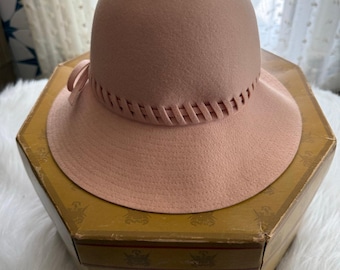 Vintage 1960s Bollman Pink Wool Doeskin Felt Cloche Hat | Mid-Century Bucket Bow
