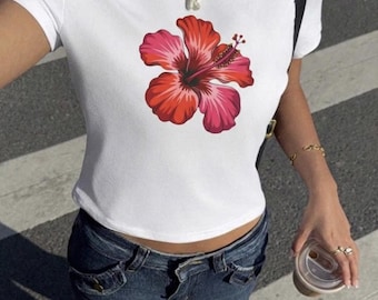 Red Hibiscus Tropical Floral Tee, Womens Softstyle Tee
