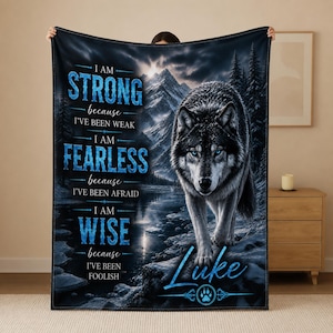 Couverture Sherpa personnalisée avec motif loup, plaid animalier personnalisé avec nom pour homme et papa