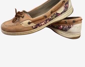 Vintage Women's Sperry Docksiders Loafers in Beige and Floral Print in 11 M