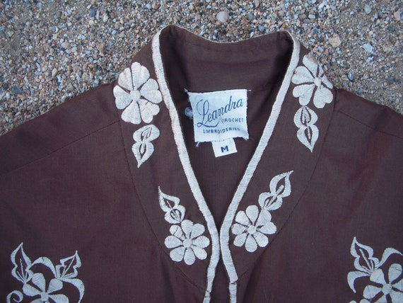 Vintage 70's embroidered Caftan - image 2