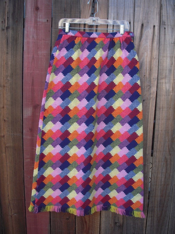 Vintage geometric print multicolor maxi skirt
