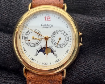 Amitron quartz moonphase gold tone watch - working