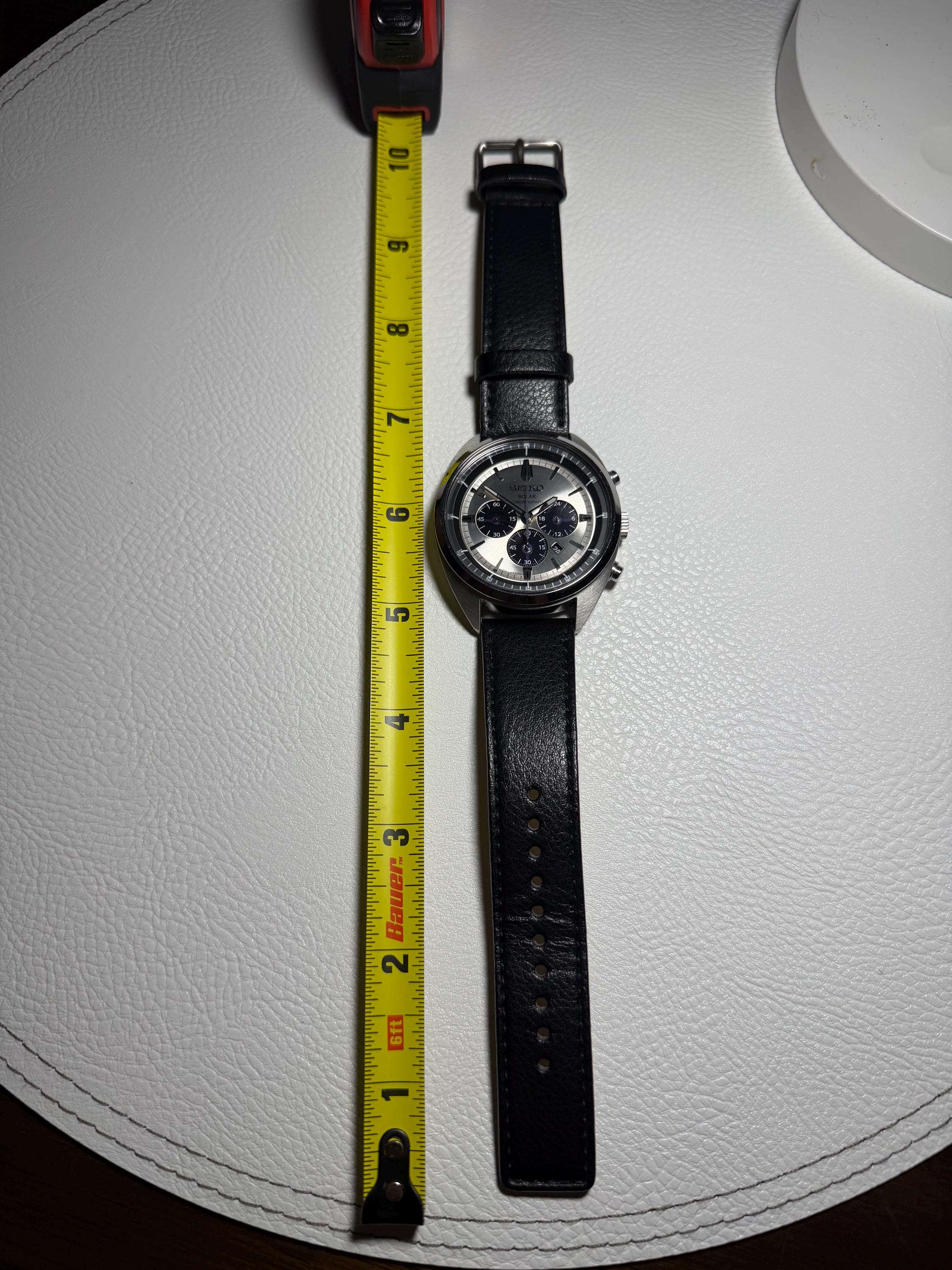 Vintage Seiko Mens Solar Chronograph Recraft Series Watch RARE