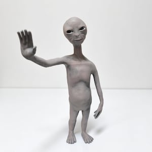 Grey Alien Figurine CETK Puck UFO Collectible | Hand Painted Alien Statue | Sci Fi Decor | 18cm Extraterrestrial Figure |