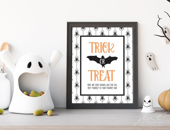 Printable Trick-or-Treat Sign | Trick-or-Treat Sign | Printable Halloween Sign | Printable Halloween Decor | Spider Halloween Decor Il_570xn