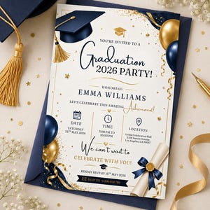 Könnte beinhalten: Eine Einladungskarte zur Abschlussfeier mit marineblauen und goldenen Akzenten, einer Doktorhut-Grafik, Luftballons und einem Diplom. Der Text lautet: You're invited to a Graduation 2026 Party! Honoring Emma Williams, Samstag, 24. Mai 2026, 17-22 Uhr.