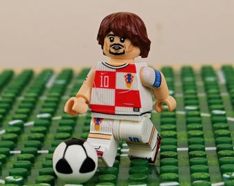 Luka Modrić Minifigure – Soccer Player, Trivela King, ABS Building Toy
