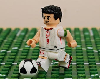 Lewandowski Minifigure – Poland Captain Soccer Fan Gift (ABS)