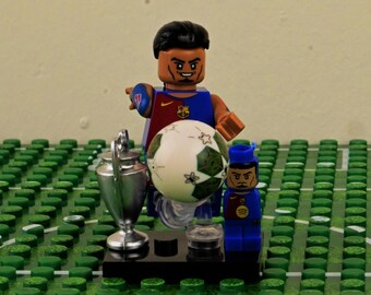 MOC-- Raphinha Barca #11 - 2025/26 Home Kit, Brick Minifigure, Lego Compatible, Birthday Gift