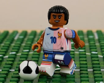 MOC-- Mbappé PSG Minifigure - Parisian Superstar #7, Birthday Gift for Soccer Lovers, Happy Birthday