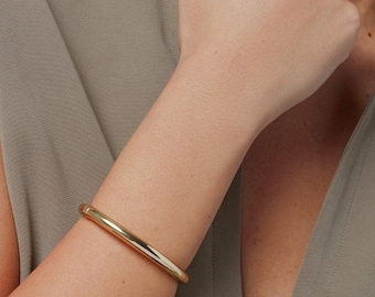 14K Gold Chunky Cuff Bracelet, Solid Gold Bangle Bracelet, Thick Gold Cuff for Women, Hinged Gold Bracelet, Statement Jewelry, Luxury Gift