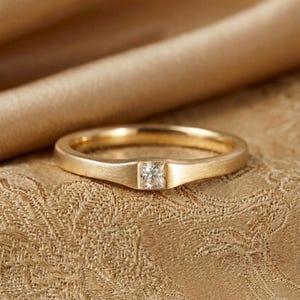 Princess Cut Diamond Ring, Bezel Set Diamond Ring, Minimalist Gold Ring, Solitaire Engagement Ring, Stackable Wedding Band