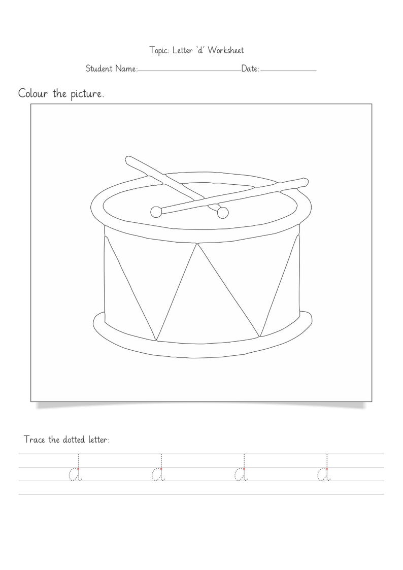 Peut inclure: Une fiche p&eacute;dagogique en noir et blanc intitul&eacute;e Letter 'd' Worksheet pr&eacute;sentant un dessin au trait d'un tambour avec deux baguettes pos&eacute;es dessus. Sous l'illustration, la lettre 'd' est pr&eacute;sent&eacute;e quatre fois en pointill&eacute;s &agrave; repasser.