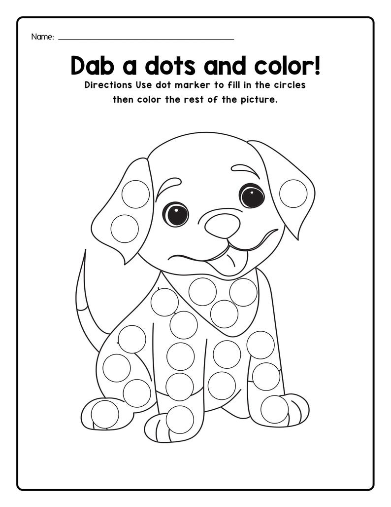 Peut inclure: Une feuille d'activit&eacute; en noir et blanc intitul&eacute;e Dab a dots and color! pr&eacute;sentant une illustration au trait d'un chiot avec des espaces circulaires sur le corps et les oreilles pour des marqueurs &agrave; points, et des instructions pour colorier.