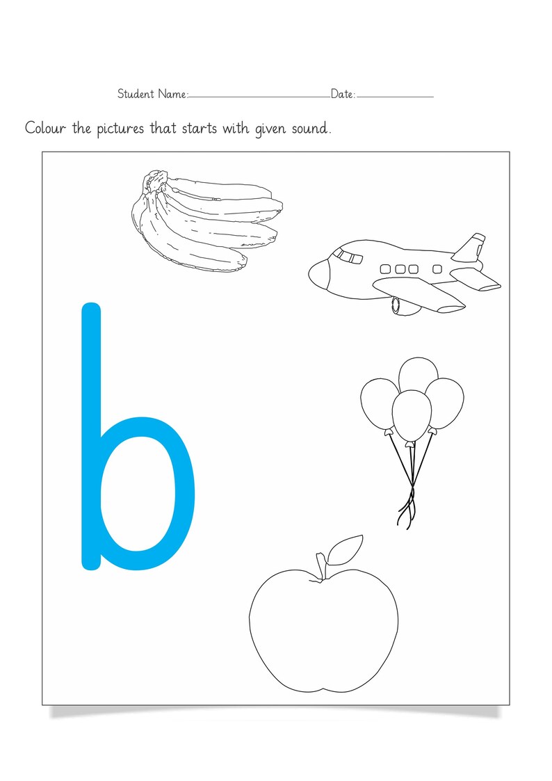 Op de afbeelding: Een zwart-wit educatief werkblad met een grote blauwe kleine letter b aan de linkerkant. De pagina bevat lijntekeningen van een tros bananen, een vliegtuig, een groep van drie ballonnen en een appel. De tekst luidt: Student Name: Date: Colour the pictures that starts with given sound.