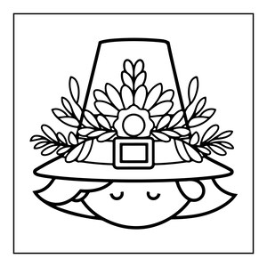 Op de afbeelding: Een zwart-witte lijntekening van een persoon met een pelgrimshoed versierd met een centrale bloem en bladeren. De hoed heeft een opvallend gespdetail aan de basis. De persoon heeft gesloten ogen en een eenvoudig, gestileerd kapsel.