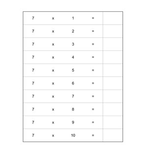 Peut inclure: Une feuille de travail &eacute;ducative blanche intitul&eacute;e Math Tables pr&eacute;sentant une table de multiplication pour le chiffre sept. Le tableau liste les &eacute;quations de 7 x 1 &agrave; 7 x 10 avec des cases vides &agrave; droite pour inscrire les r&eacute;ponses en noir.