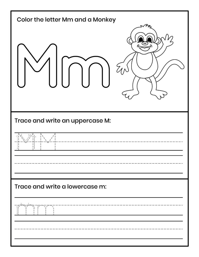Pu&ograve; includere: Una scheda didattica in bianco e nero con il testo Color the letter Mm and a Monkey, un grande contorno della lettera Mm, un disegno al tratto di una scimmia e sezioni per tracciare e scrivere la M maiuscola e la m minuscola.