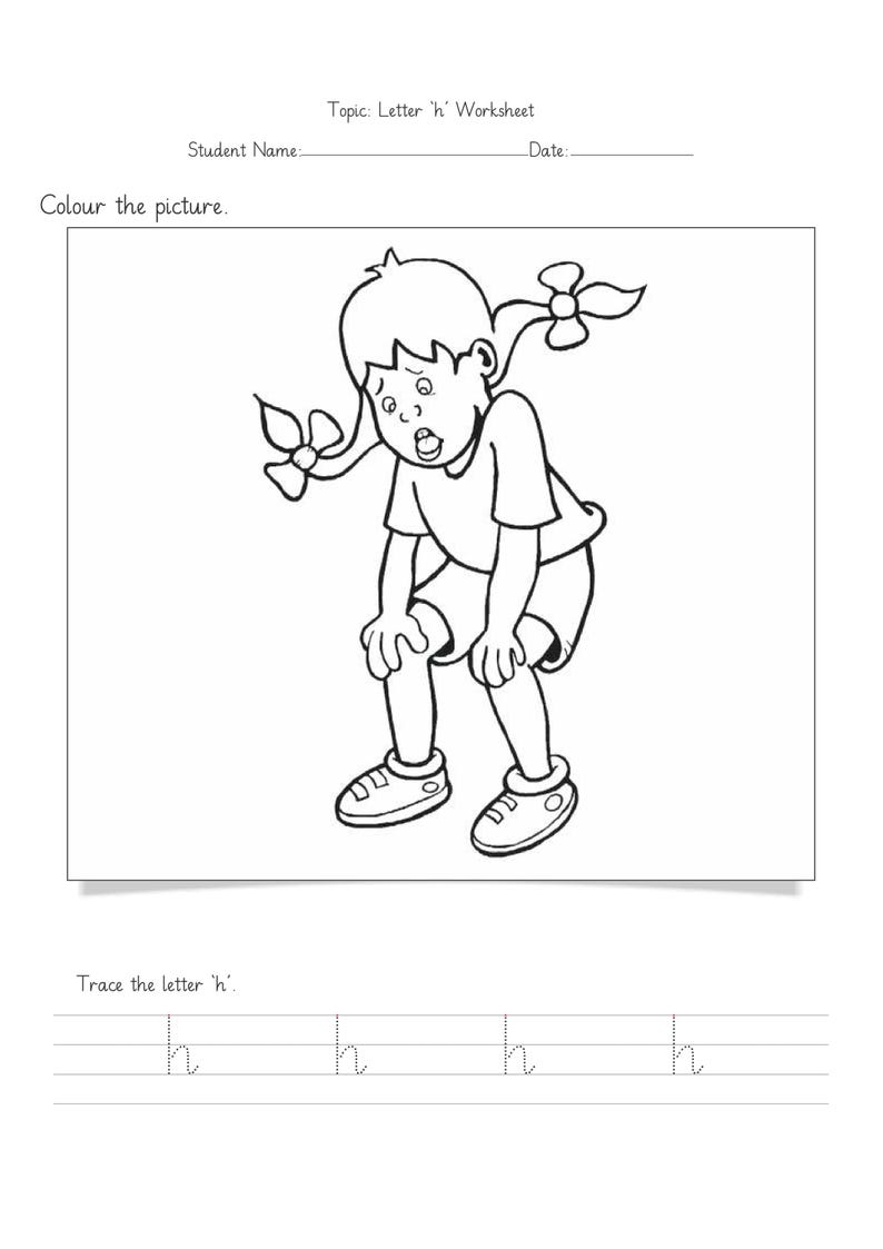 Op de afbeelding: Een zwart-wit werkblad met de titel Topic: Letter 'h' Worksheet. Het bevat een lijntekening van een persoon met staartjes die voorovergebogen staat, gelabeld met Colour the picture, en een sectie Trace the letter 'h' met vier gestippelde letters.