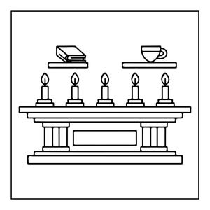 Peut inclure: Un dessin au trait noir et blanc repr&eacute;sentant une chemin&eacute;e avec cinq bougies allum&eacute;es align&eacute;es. Au-dessus, deux petites &eacute;tag&egrave;res flottantes supportent une pile de livres &agrave; gauche et une tasse &agrave; th&eacute; &agrave; droite. La chemin&eacute;e a une base rectangulaire.