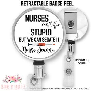 Badge Reel Retractable Nurses Badge Reel Badge Clip Funny Badge Reel personalisiertes Geschenk für Krankenschwestern Absolvent Geschenk für Nurse RN Geschenk-ID BRP1