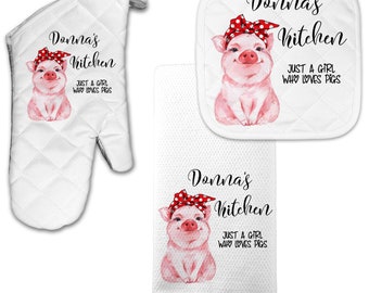 Gepersonaliseerde pig dish handdoek, ovenwant en pothouder met just a girl who loves pigs quote J-WEL001