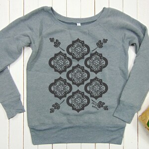 Hawaii Women&#39;s Fleece, Screen Printed Sweatshirt, Hawaiian &quot;Ohia and Lehua&quot; design