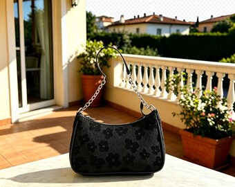Y2K Floral geprägte kleine Umhängetasche Kettenriemen Geldbörse ， Baguette Schultertasche mit Blumendruck, Kette Mini Hobo Geldbörse, Pastellblumenhandtasche