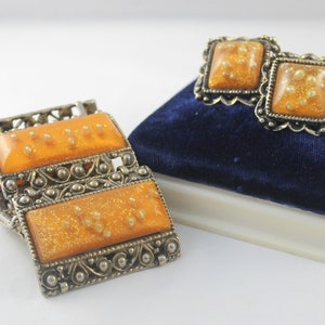 Vintage Demi Parure Brutalist Resin Orange and Pearl Earrings Bracelet Set - Fantastic